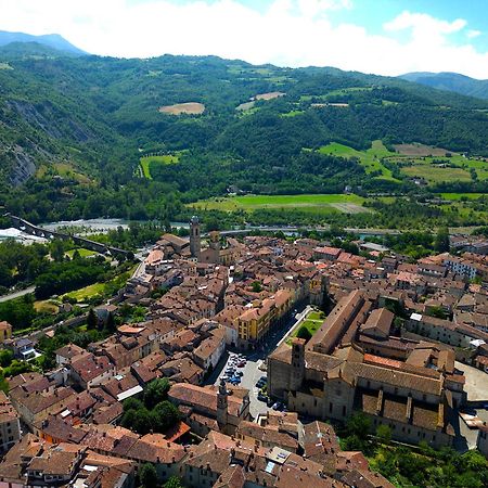 Casa Del Bosco - Vista Mozzafiato & Parco 4 Ettari Villa Бобио Екстериор снимка