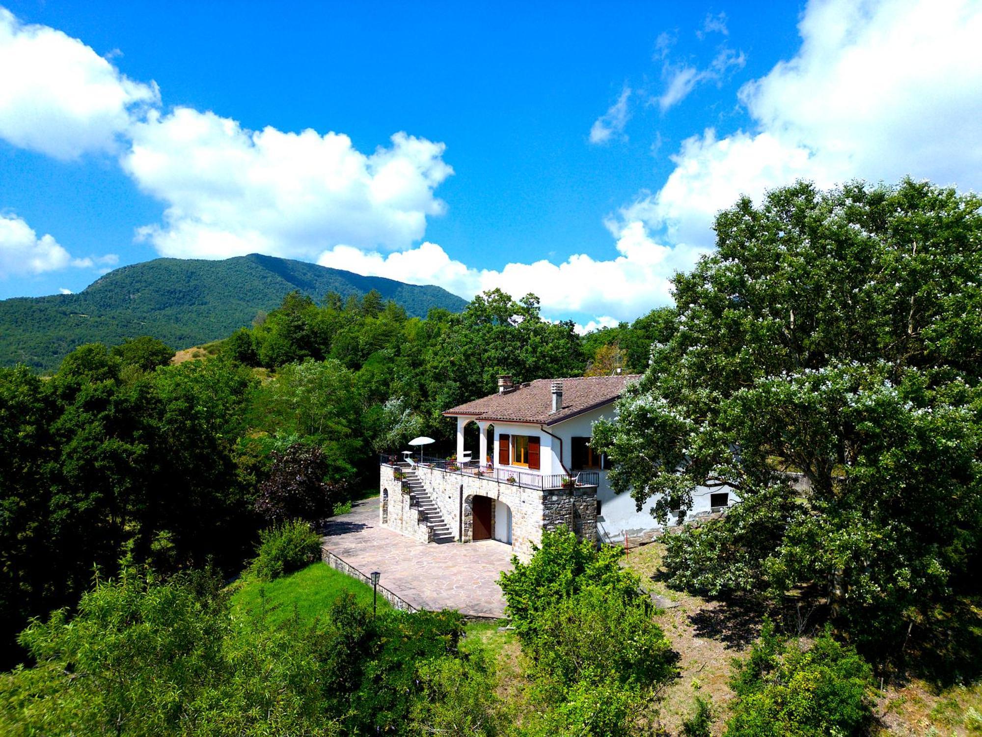 Casa Del Bosco - Vista Mozzafiato & Parco 4 Ettari Villa Бобио Екстериор снимка