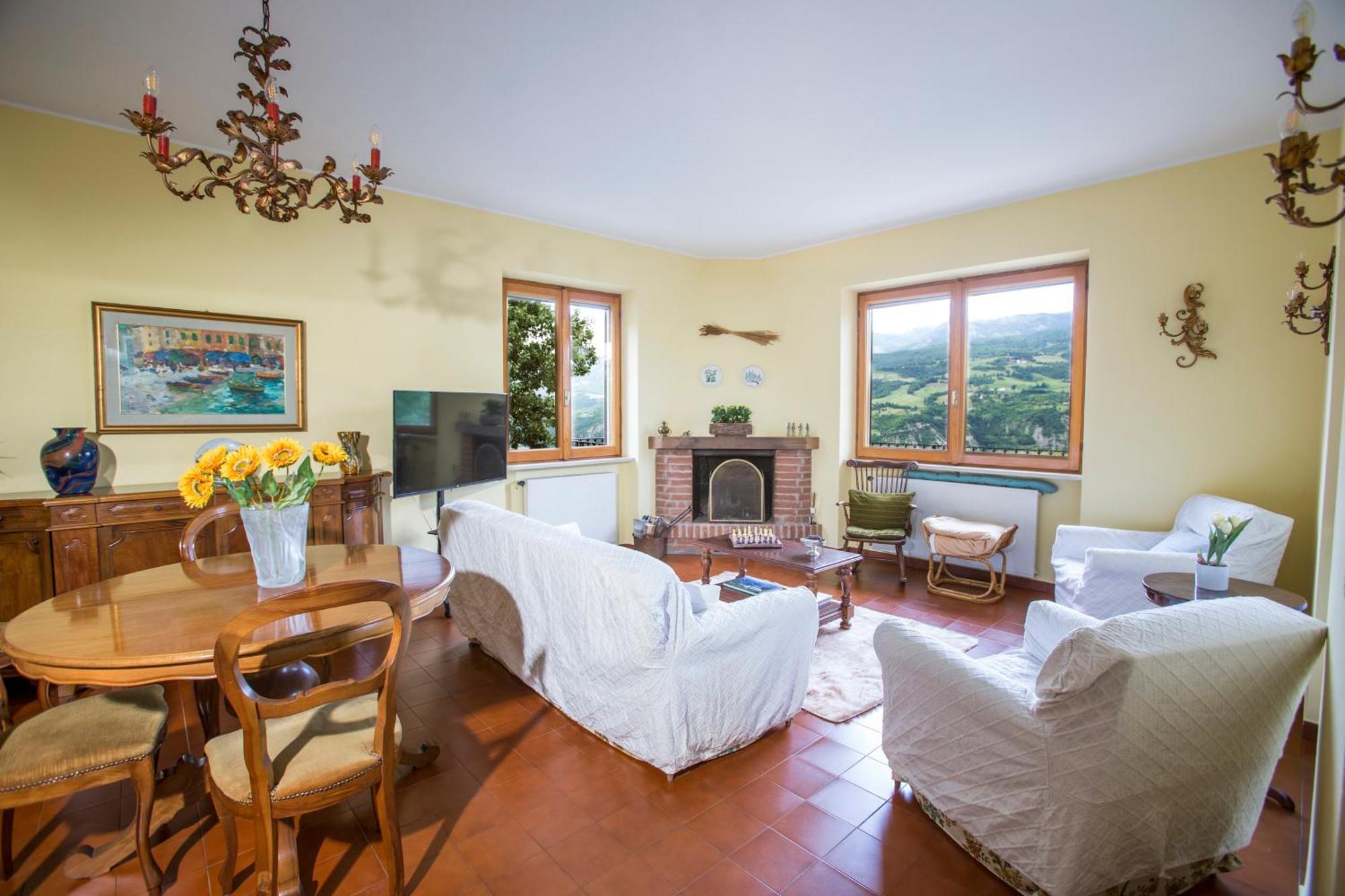 Casa Del Bosco - Vista Mozzafiato & Parco 4 Ettari Villa Бобио Екстериор снимка